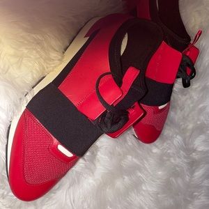Balenciaga Runners size 43 ..